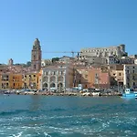 Castello Aragonese Bed & Breakfast *