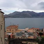 Castello Aragonese Bed & Breakfast